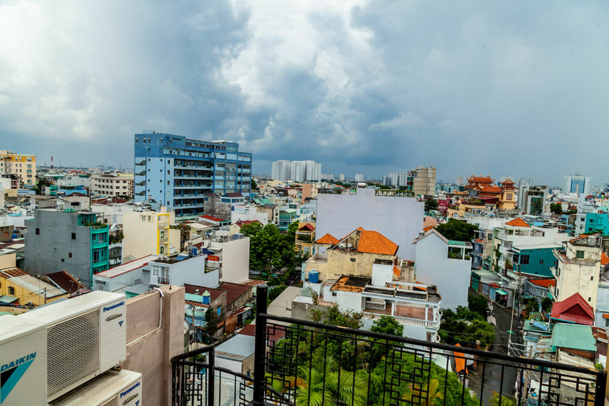 Eden Roc Hotel Ho Chi Minh City Exterior photo
