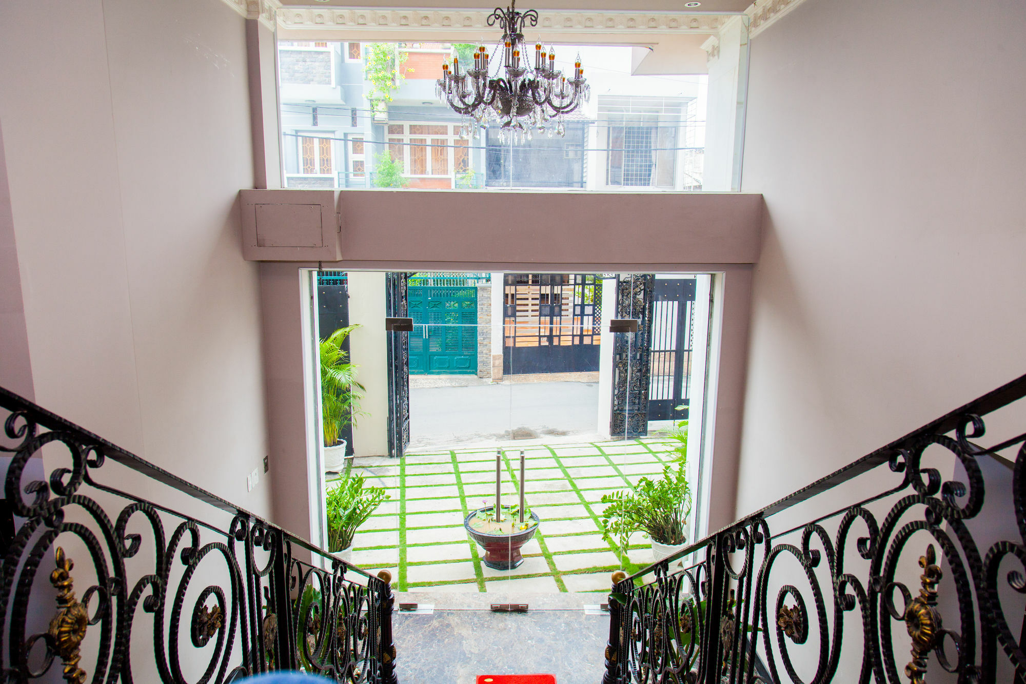 Eden Roc Hotel Ho Chi Minh City Exterior photo